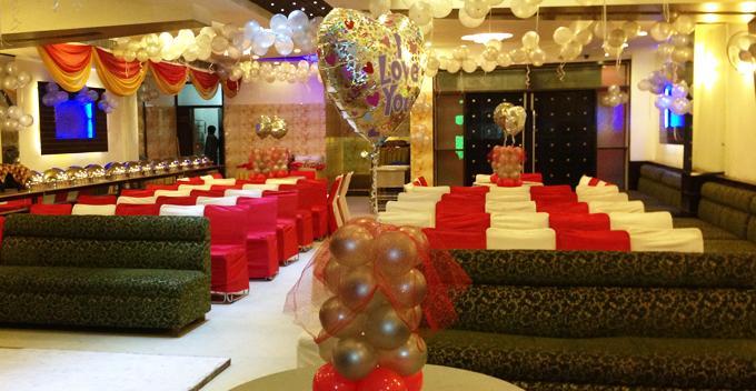 Hotel Silver Stone ลูดิฮานา ภายนอก รูปภาพ
